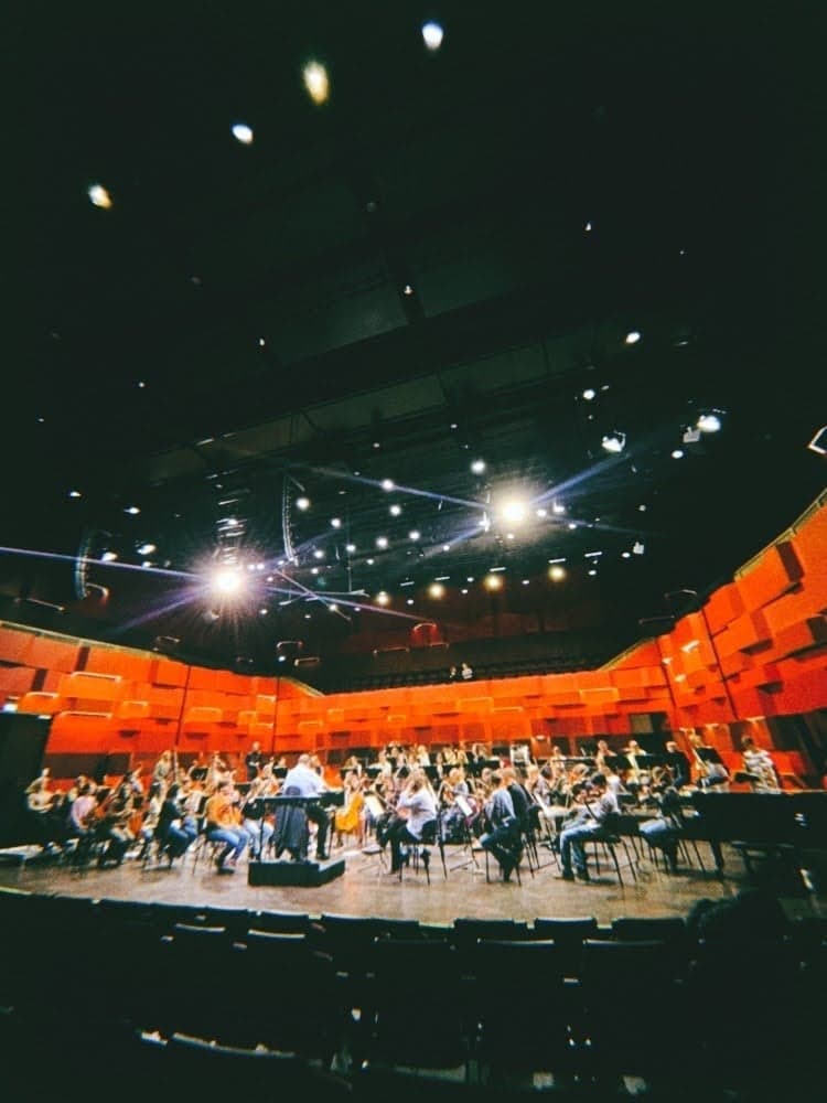 Berätta inte för någon, berätta för alla